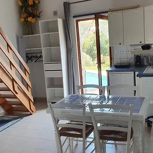 Appartement Studio-mezzanine Dans, Cagnes-sur-Mer